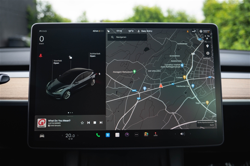 Tesla Model 3 Long Range